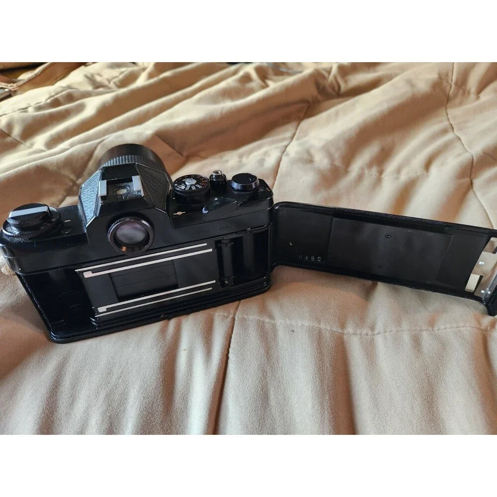Tested Vintage Chinon CS 35mm SLR Camera + Auto Chinon 135mm f/2.8 Prime Lens